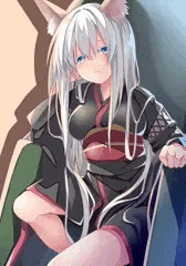 白髪でケモミミな娘