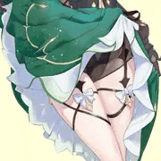 エミリエスカートの中