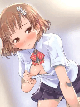 胸チラ