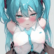 服越し乳首カリカリミク