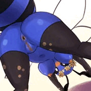 #666 - Bee Bottom
