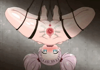 吊られた女