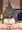 一生懸命お尻をぺったんぺったんしてる女の子