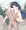 シュンを抱っこしてあげる先生