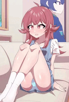 かほがチラ見せしてくる