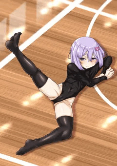 雫ゆかり露出開脚