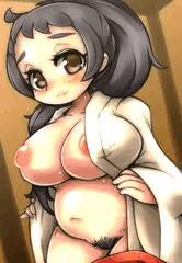 脱ぎ巫女さん