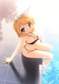 大胆水着のリンちゃん