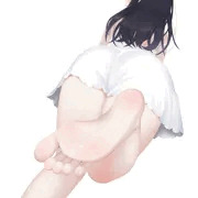 黒髪裸足