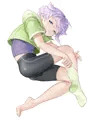 靴下を履くリュカ
