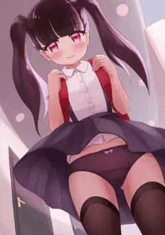 待ち伏せ吊りスカート少女