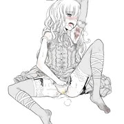 自分の腋の匂いで発情しちゃう女の子