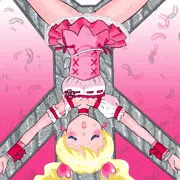 キュアピーチ、逆さ磔