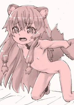 飛び出すお腹