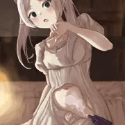服が溶ける薬をこぼしフェルンに怒られるフリーレン。
