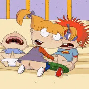 Angelica kisses the pee-pee