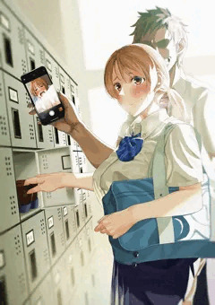 昇降口で…