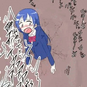 海未ちゃん、壁にハマる