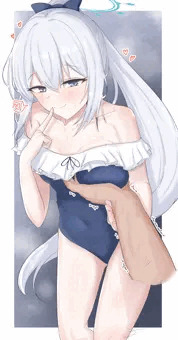 み、ミヤコ…ッ！？