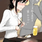周りにバレないよう片乳をチラ露出する東山コベニ