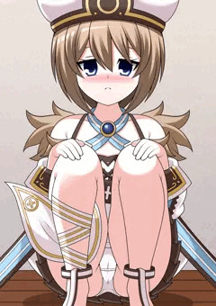 こっそり見抜きさせてくれるブランちゃん💞