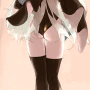 お尻が食い込んでしまうサクラコ様