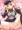 プリンツちゃんはベッドの上でも明るくかわいい