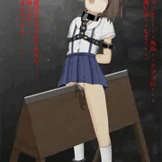 三角木馬の上で感じる少女