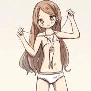 ペチャパイ少女