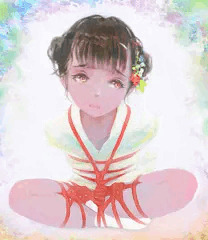 >_<