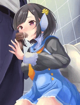 作草部マコ