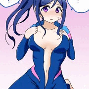 中に何も着てない果南