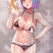 背中あらってくれるメイド