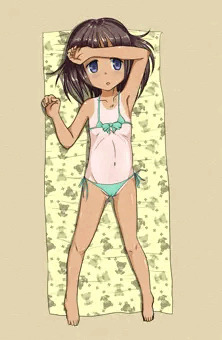 日焼け跡ありマイクロビキニ女児