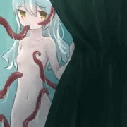 カーテンの向こうで