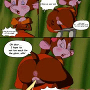 Tanya Mousekewitz sings